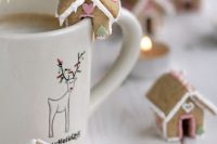 bite-sized gingerbread houses are amazing for each cup of hot chocolate or cocoa, they can be used as favors, too