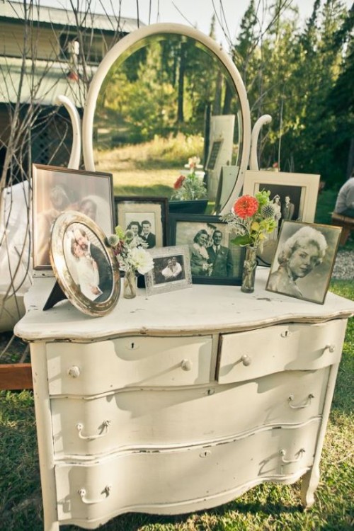 Beautiful And Practical Ways To Use A Vintage Dresser In Your Wedding