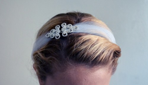 DIY Stretchy Rhinestone Headband For A Bride