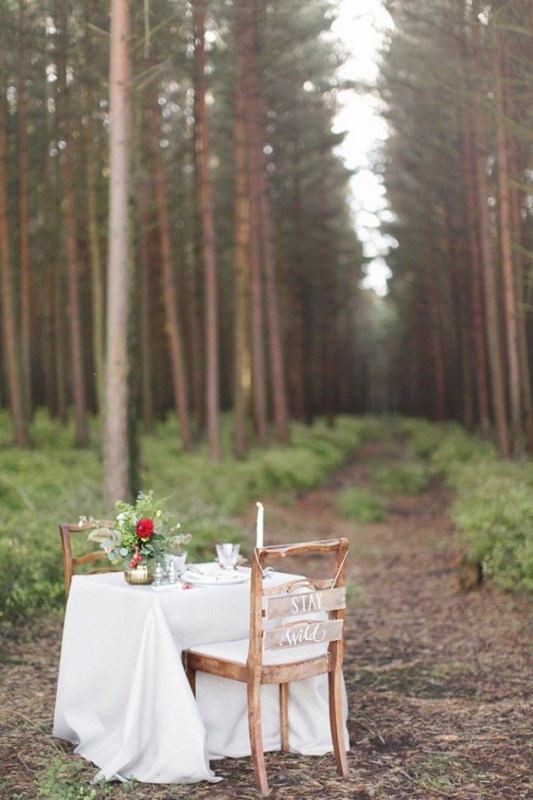 Picture Of cozy and romantic wild woodland bridal elopement shoot  12