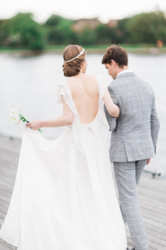 Elegant And Delicate Industrial Meets Rusic Wedding Inspiration