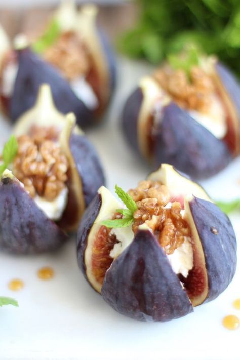 figs with cream cheese, mint and walnuts are delicious and fantastic, these are fresh appetizers for a Valentine wedding