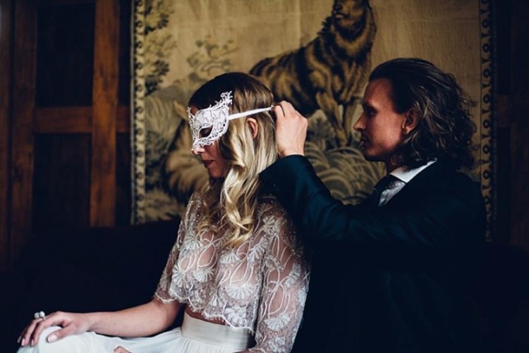 Luxurious Vintage And Scandinavian Bohemian Wedding Shoot
