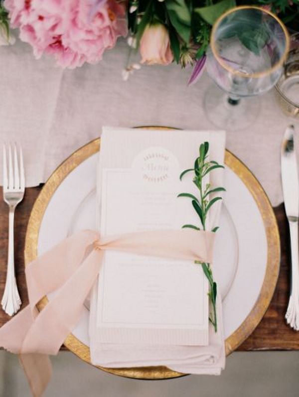 a rose quartz table runner and ribbons covering the menu will make your reception table chic and beautiful