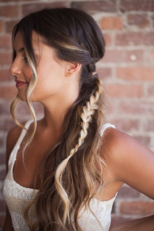 Relaxed Chic DIY Bohemian Braid And Makeup For A Bride