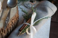 rustic-glam-diy-pinecone-place-settings-for-your-winter-wedding-3