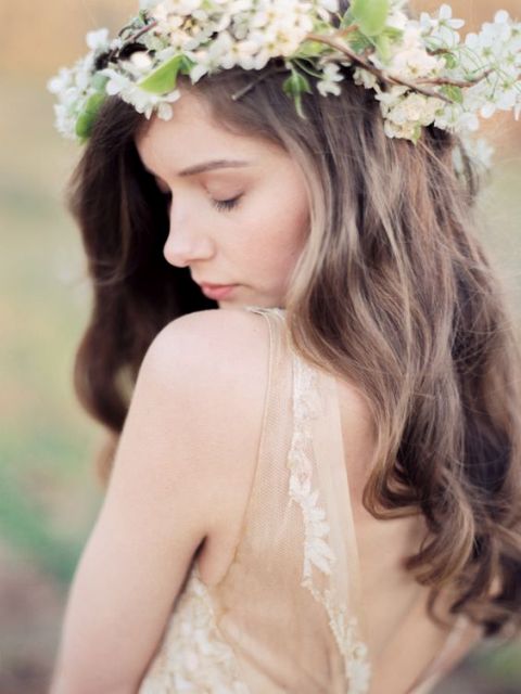 a fantastic cherry blossom flower crown is a gorgeous solution for a spring bride, it's real spring quintesssence