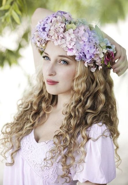 a fantastic pastel hydrangea flower crown is a great idea for a spring or summer bride