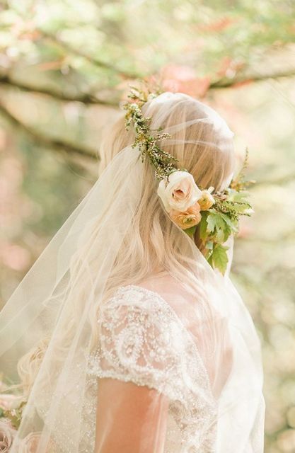 a greenery bridal crown with blush ranunculus and a veil is a breezy and light idea for a spring bride