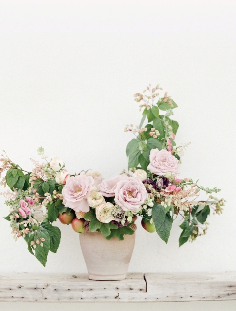 Picture Of DIY Garden Inspired Floral Centerpiece For Your Wedding 8