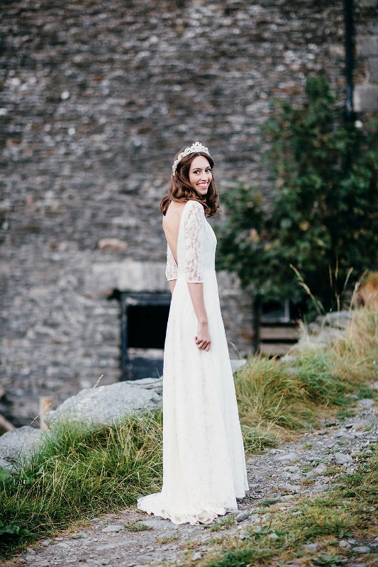 Picture Of laid back and scandinavian inspired autumn bridal shoot  16