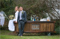 vintage-meets-rustic-backyard-wedding-inspiration-8