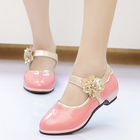 cute peachy pink shoes with gold straps and flowers will add color and a shiny touch to your look