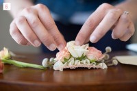 Gentle DIY Flower Comb For Wedding Hairstyles 8