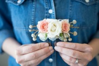 Gentle DIY Flower Comb For Wedding Hairstyles 9