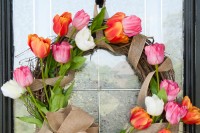How To Make A Tulip Wreath