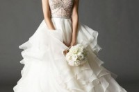the-hottest-2016-wedding-trend-16-flirty-tiered-gowns-for-a-bride-13
