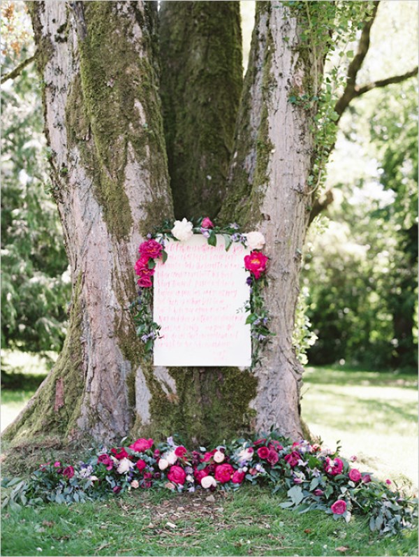 Colorful And Romantic Oscar Wilde Inspired Wedding Shoot
