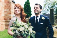rustic-glam-english-country-barn-wedding-10