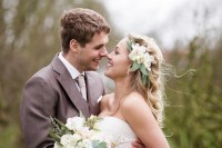 soft-and-neutral-rustic-wedding-shoot-from-netherlands-17