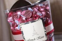 a jar with French kisses – chocolate – is a lovely idea for a Parisian-themed bridal shower, let your guests enjoy