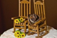 wooden chair toppers with sunflowers are a cool rustic idea for your wedding cake