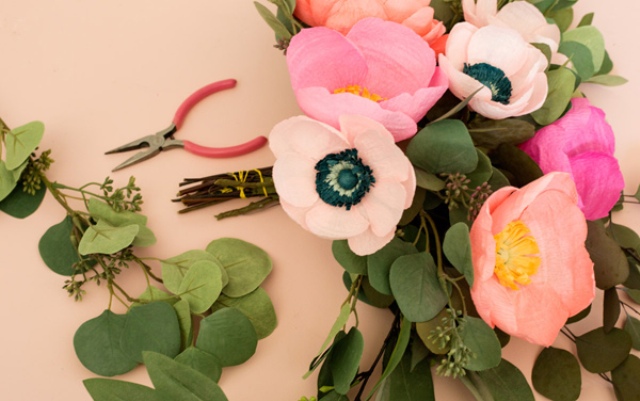 Gentle DIY Paper Flower Bouquet For Your Wedding