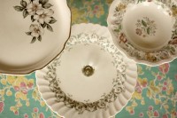 Vintage DIY Cake Stands For Your Wedding Table 2