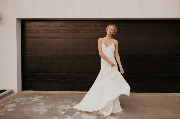 Airy Spring/Summer 2016 Wedding Dress Collection From Sarah Seven
