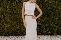 airy-springsummer-2016-wedding-dress-collection-from-sarah-seven-21