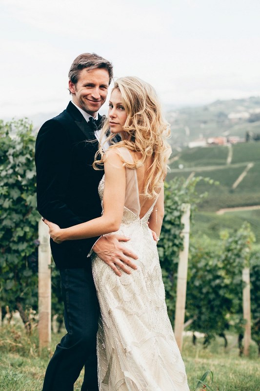 Picture Of glamorous yet relaxed italian countryside wedding  1