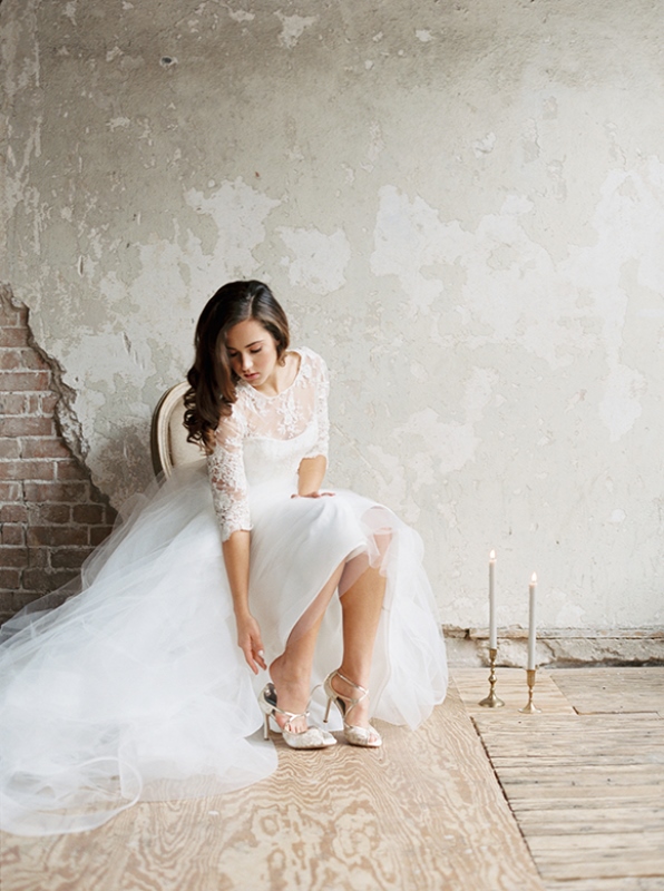 Picture Of neutral organic industrial wedding shoot  4