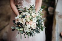 romantic-and-artistic-impressionism-themed-wedding-shoot-5