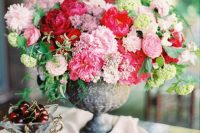 vintage-chic-red-pink-garden-wedding-3