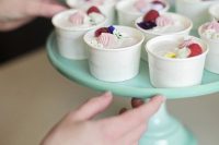 yummy-diy-mini-cakes-favors-for-your-wedding-guests-1
