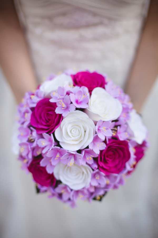 bold flower bridal bouquet reflects the tropical location