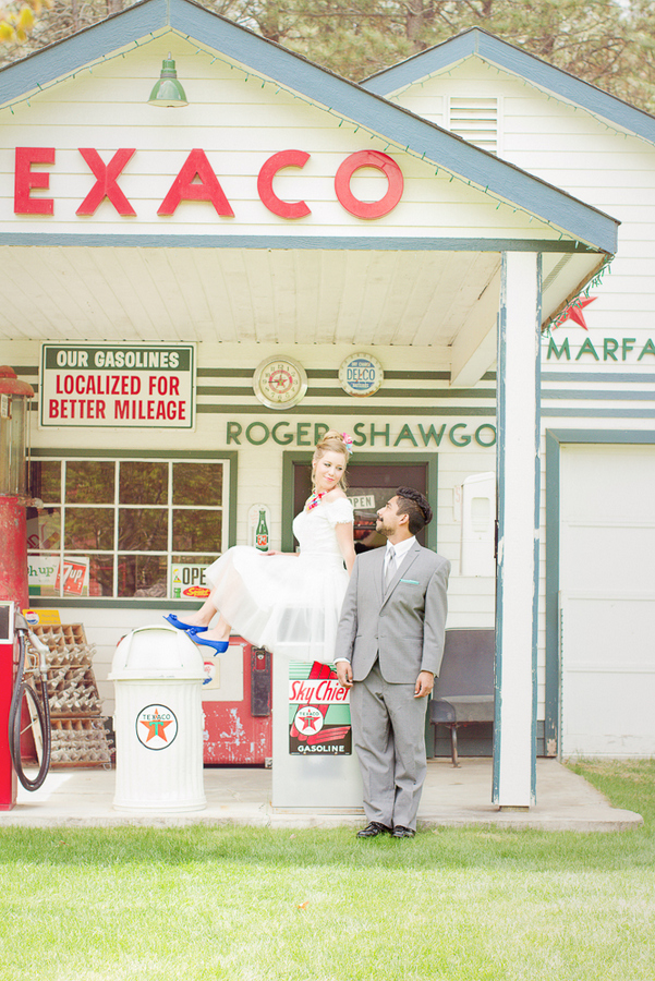 the bride rocks a retro-inspired colorful look