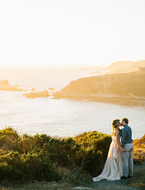 Picture Of Adorable Cliffside Wedding At Timber Cove 13