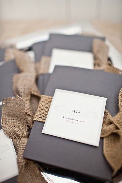 Chic wedding invitations with burlap