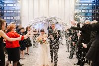 black and gold wedding filled with confetti and champagne-19