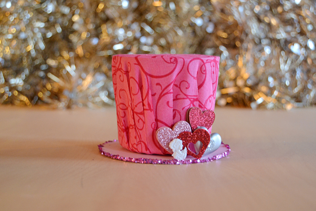 DIY pink glitter mini hat (via sparkandchemistry)