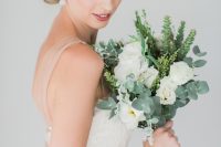 rustic-wedding-with-a-refreshing-color-palette-16