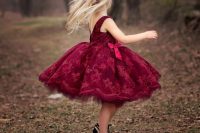 06 bold red lace dress with black shoes