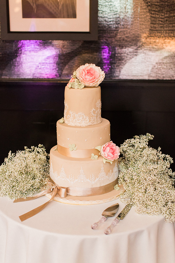 New York Wedding With Mixed Modern And Vintage Details
