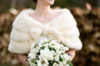 10 cream faux fur cape for vintage and classic brides