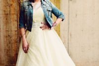 10 rock n roll bride in a tea-length dress, denim jacket and black Converse