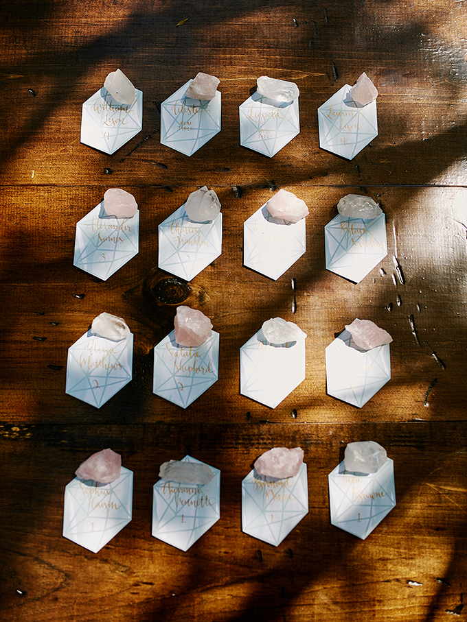 The escort cards are geometric and covered with geodes
