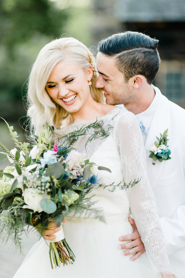 This vintage styled shoot was done in Pantone's 2016 colors, Serenity Blue and Rose Quartz