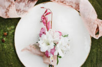 05 Pretty florals and dusty pink ribbon blend in a perfect way and make the wedding shoot delicate