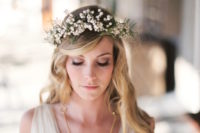 10 baby’s breath crown is not only simple and delicate and works long without breaking your budget